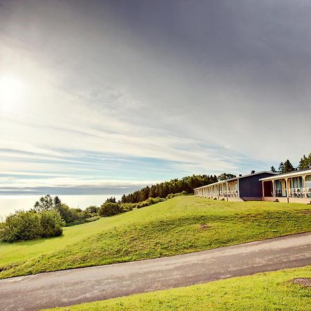 Hebergement Fort Prevel Saint Georges De Malbaie Exterior foto