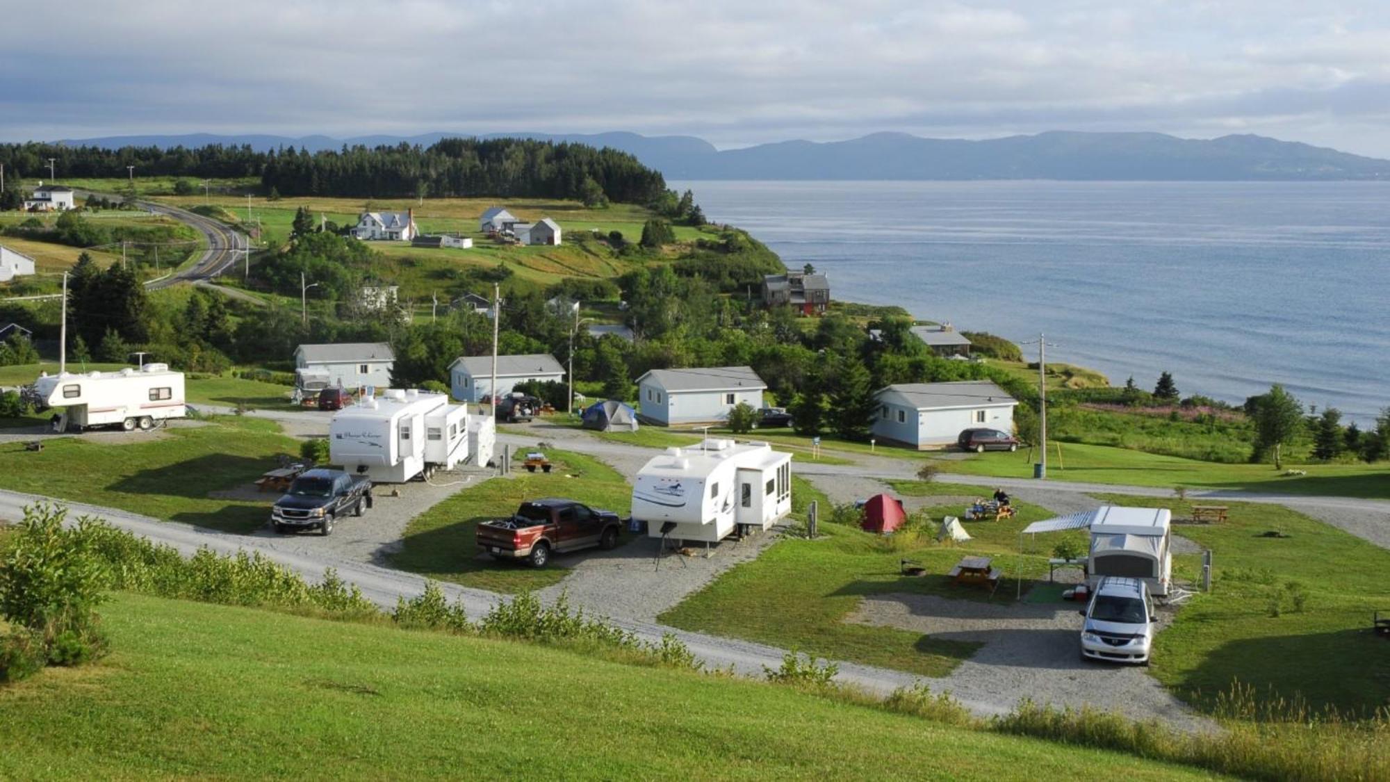 Hebergement Fort Prevel Saint Georges De Malbaie Exterior foto